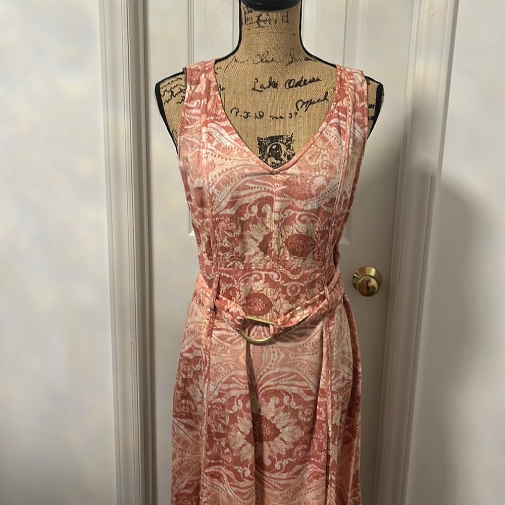 Pink and gold sleeveless dress